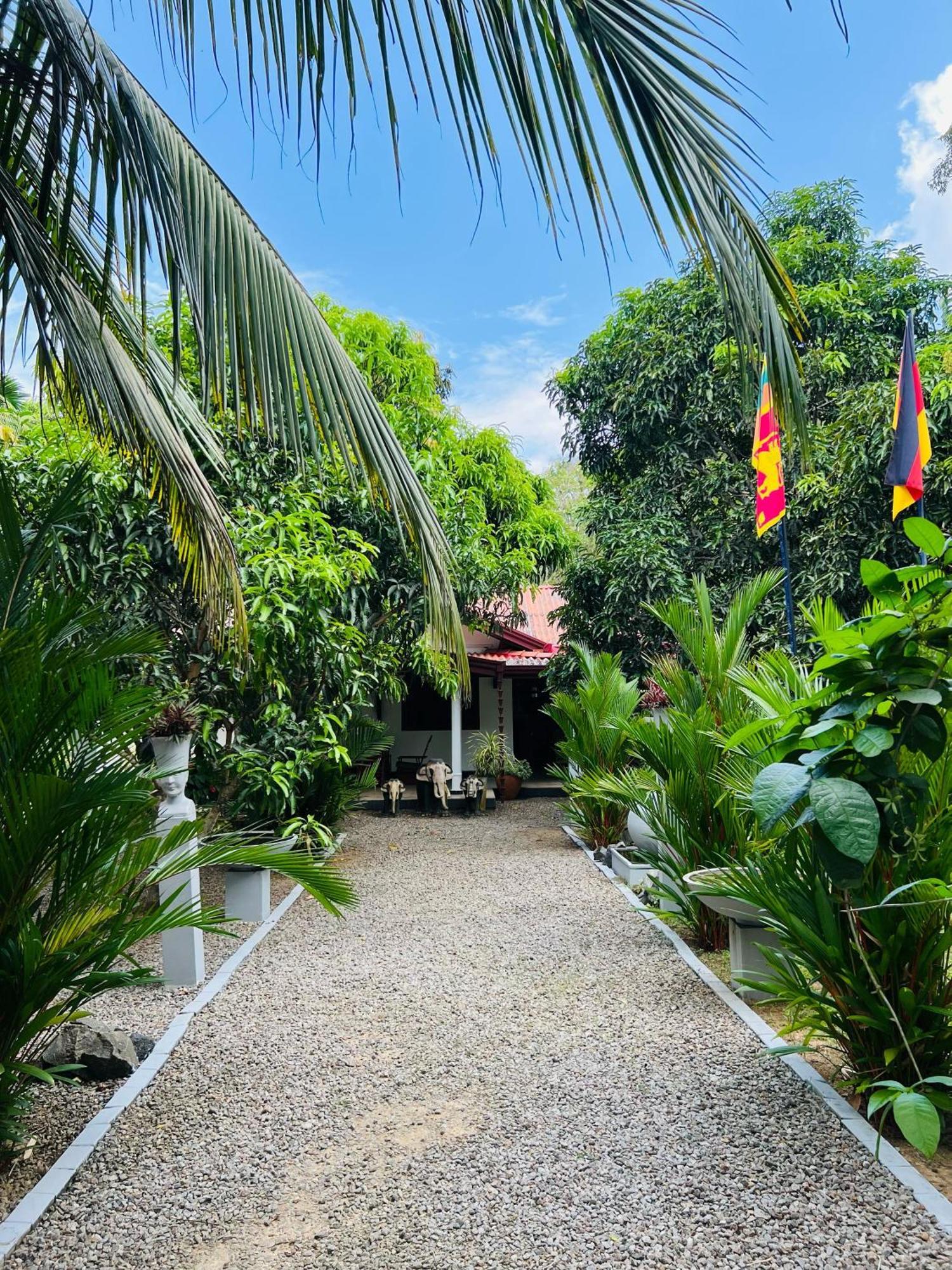 Nima Villa Tangalle Exterior photo